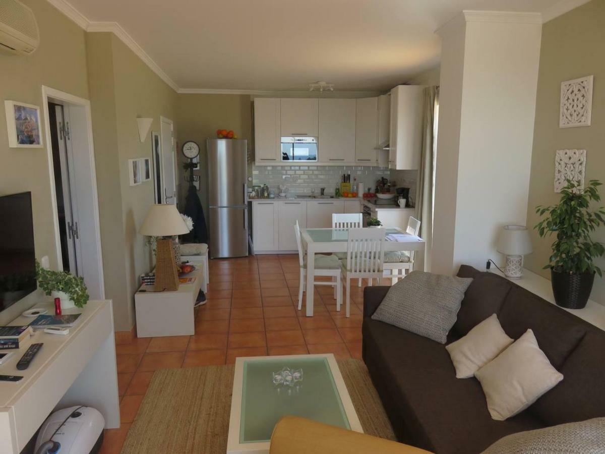 Sweden Apartment - Top Floor One Bedroom With Sea Views - Rs Lagos Extérieur photo